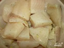 Шашлик з риби на шпажках шашлик