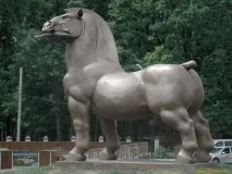 паметникът паметникът