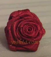 Куток Yoshta Квіти зі стрічок стрічок