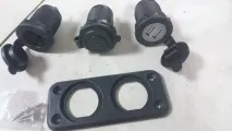 USB зарядка на місце прикурювача місце