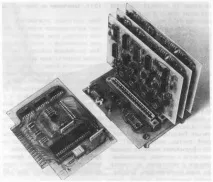 Instalarea plăcilor de circuite în instrumente
