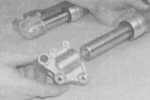Заміна сальників на вилці перевернутого типу сальників