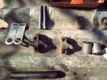 Заміна осі нижнього важеля волги