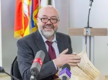 Держдума скорочуватиме терміни відбуття покарання для засуджених скорочуватиме