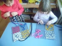 Ігри для розвитку дрібної моторики своїми руками розвитку
