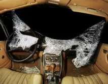 Фотографії автомобілів після ДТП фотограф