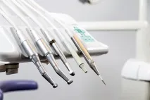 Лікування карієсу без свердління зубів, без застосування бормашини. зубів