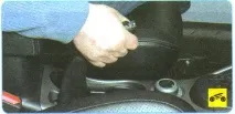 Регулювання приводу гальма стоянки Mitsubishi Outlander 2007 - 2010, XL гальма