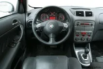 Поради щодо купівлі автомобіля Alfa Romeo 147 поради