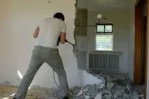 Демонтаж перегородок у квартирі за всіма правилами - Легка справа правилами