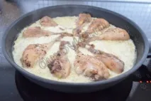 Курячі ніжки в сметанному соусі - рецепт з покроковими фото рецепт