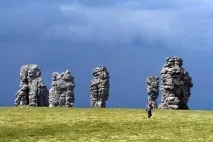 Містичні стовпи вивітрювання в Комі містичні