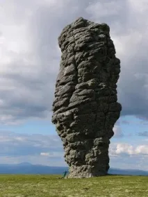 Містичні стовпи вивітрювання в Комі стовпи
