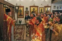 Настоятель та клірики Спасо-Преображенського собору привітали храм св. клірики