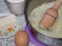 М’ясний пиріг із картопляного тіста тіста