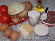 М’ясний пиріг із картопляного тіста картопляного