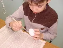 Новорічні іграшки з яєць іграшки