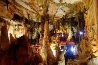 Петроланська печера - як дістатися, вартість відвідування та час роботи, полеонтологічний музей петроланська