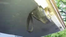 його