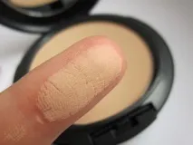 Пудра MAC Studio Fix powder plus foundation nw25 відгуки пудра