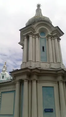 Ведичний Смольний собор смольний