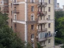 будинків