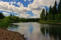 річка