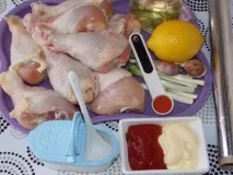 Курячі ніжки у фользі ніжки