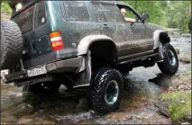 Юнінг Isuzu Bighorn – на мостах мостах
