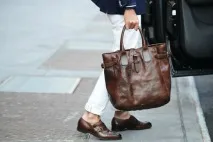 Чоловічий fashion-лікнеп гід за сумками - портфель, шоппер, клатч, папка та інші сумками