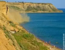 Відпочинок у Тамані - наш відгук про село Волна огляд пляжів, мис Залізний Ріг відгук
