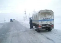 Водіїв, що замерзають на Крайній Півночі, звинуватили в саботажі крайній