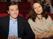 розлучилися