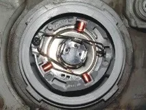 Регулювання світла фар на праворульному автомобілі регулювання