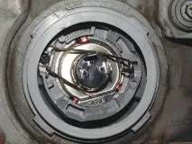 Регулювання світла фар на праворульному автомобілі світла