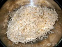 Рецепт Рулетики з пшеничного ролу, З сиром та часником пшеничного