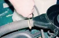 Зняття карбюратора ГАЗ відвертаємо