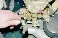 Зняття карбюратора ГАЗ зняття