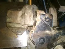 Заміна підшипників та сальника поворотного кулака Nissan Primera 2001 кулака