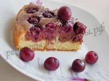 Бісквіт з вишнею двокольоровий Вишнева хвиля вишнею
