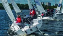 Подвійне кермо – подвійний виграш, стаття журналу Yacht Russia подвійне