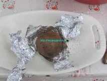 Картопля, запечена з сиром сиром