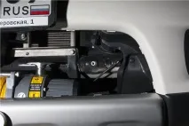 New Pajero Sport Лебідка в штатний бампер штатний