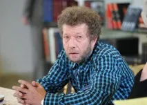 Поет Андрій Усачов Не треба ростити генія, виховуйте дитину андрій