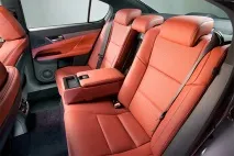 Правильний догляд за шкіряним салоном автомобіля шкіряним