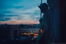 Прогулянка Домом Зінгера Зінгера