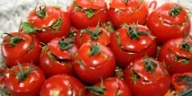 Рецепти засолювання помідорів у банках і в бочці засолювання