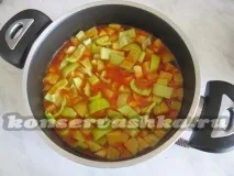 Салат - Анкл бенс - з кабачків з помідорами на зиму Заготовки на зиму анкл