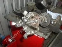 Заміна підвісного підшипника на автомобілі Toyota Estima підшипника