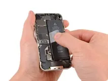 Заміна батареї в iPhone 4S iphone